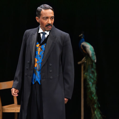 Tre systrar – Örebro Teater 2026 Foto: Jenny Baumgartner