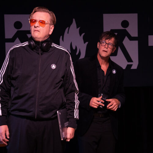 Exit poll – vi har ett resultat. Örebro Teater 2026 Foto: Erik Wärlegård.